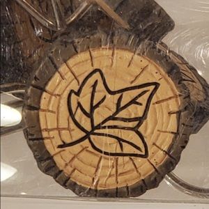 INTER-DESIGN Rustic Leaf Shower Curtain Hooks